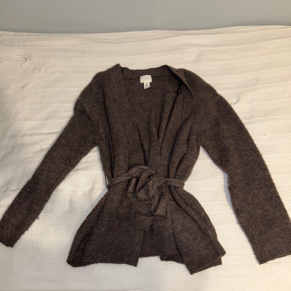 H&M cardigan - Picture 2 of 3